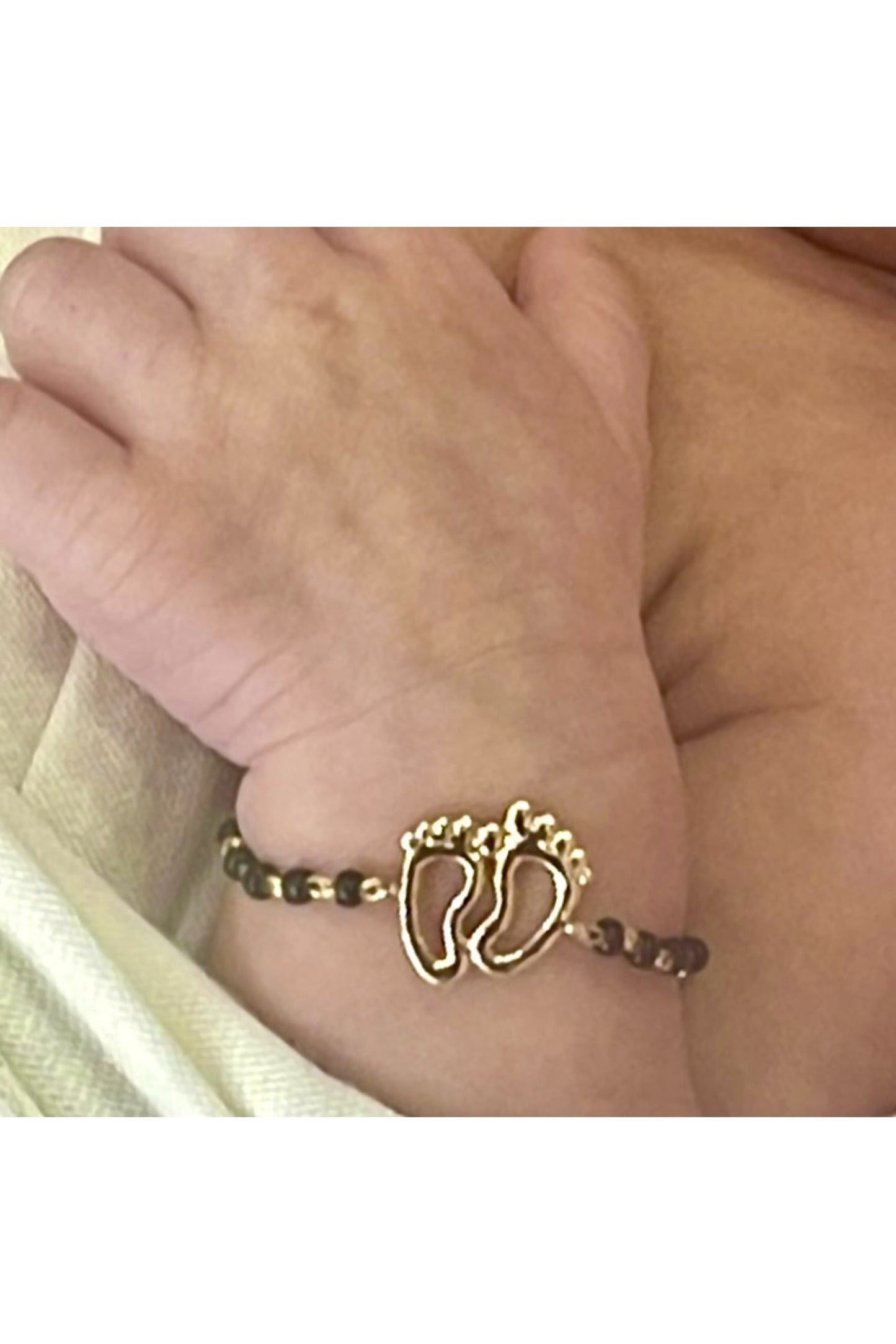 Load image into Gallery viewer, Two Baby Feet Bracelet
