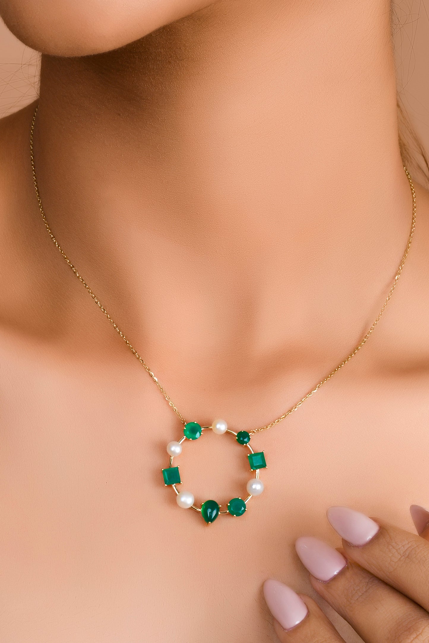 Circle of Pearl and Emerald Necklace
