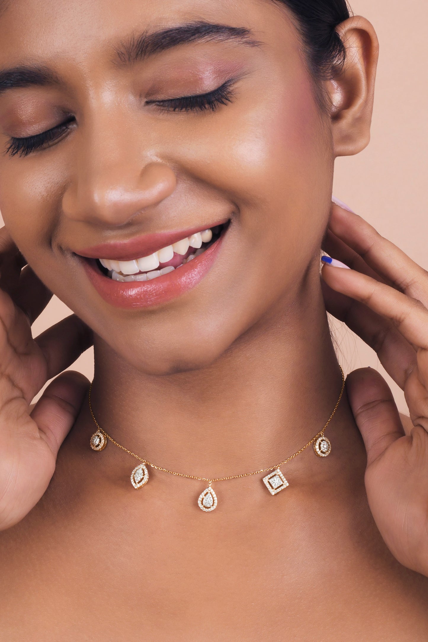 Lily Diamond Necklace